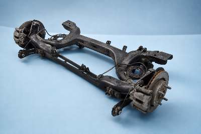 How To Replace Rear Axle on Ford Focus MK3
